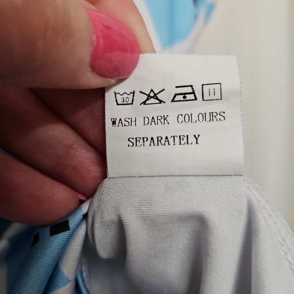 Womens Sz Small Sonoven Argyle Print Top Clueless Preppy Tenniscore Athileisure - Picture 7 of 7